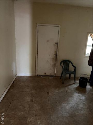 8418 -20 South Broadway, St Louis, MO 63111