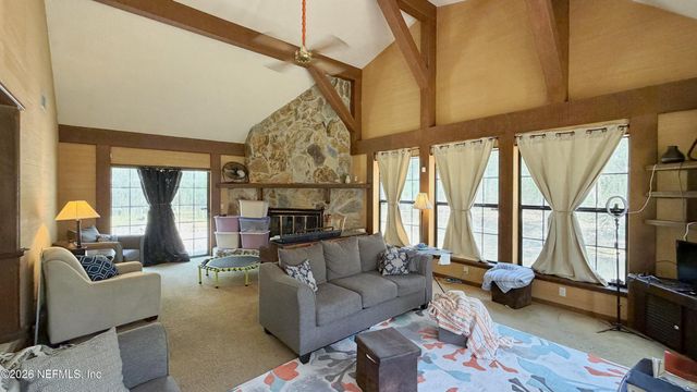 160 KEUKA Road, Interlachen, FL 32148
