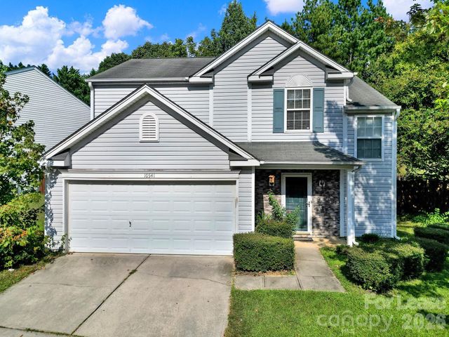 10541 Haddington Drive NW, Charlotte, NC 28269