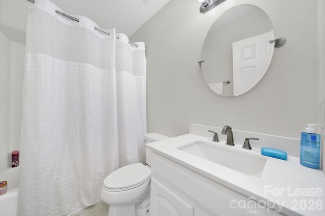 10541 Haddington Drive NW, Charlotte, NC 28269