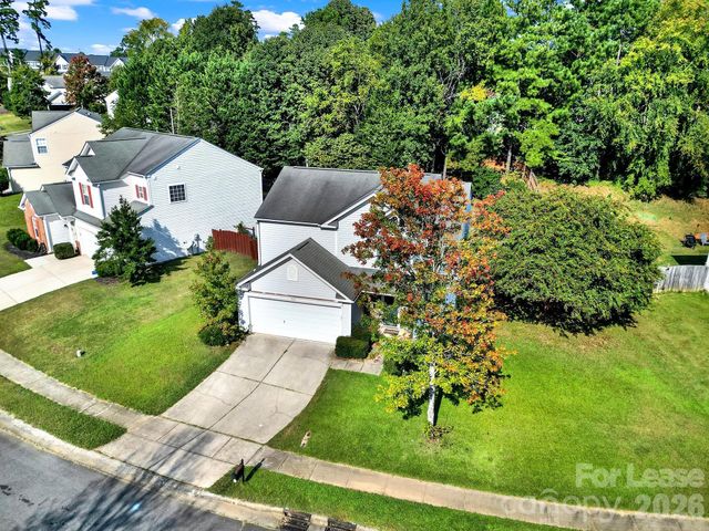 10541 Haddington Drive NW, Charlotte, NC 28269