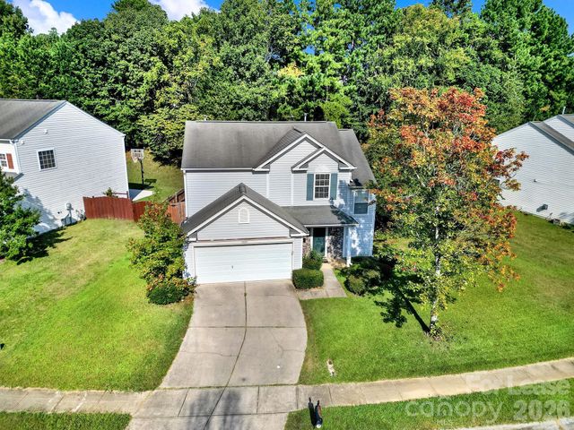 10541 Haddington Drive NW, Charlotte, NC 28269