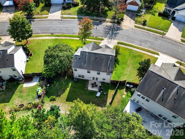 10541 Haddington Drive NW, Charlotte, NC 28269