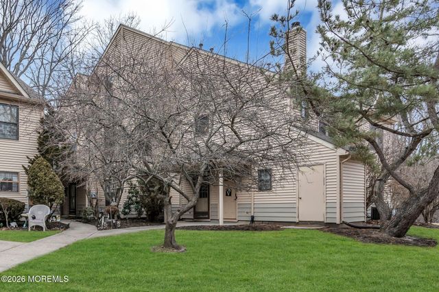 52 Snapdragon Court, Jackson, NJ 08527