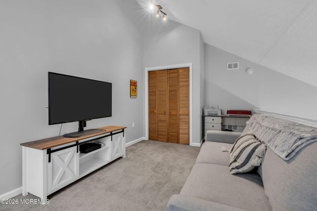 52 Snapdragon Court, Jackson, NJ 08527