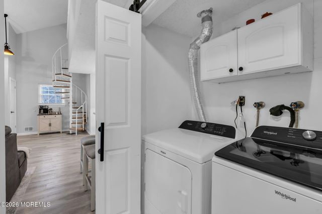 52 Snapdragon Court, Jackson, NJ 08527