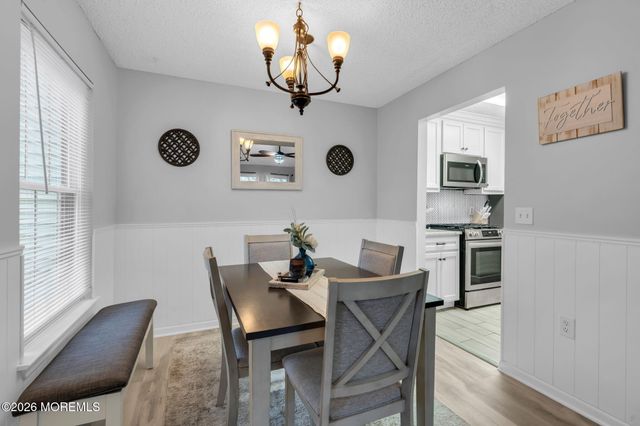 52 Snapdragon Court, Jackson, NJ 08527