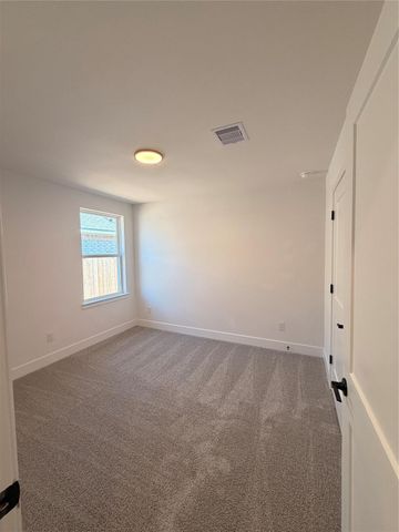 9316 Hard Rock Road, Conroe, TX 77303