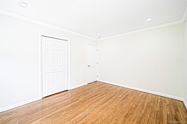 260 W 24th Street, Deer Park, NY 11729