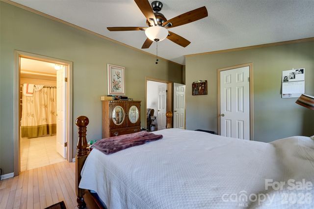 7581 Hwy 441 Highway S, Sylva, NC 28779