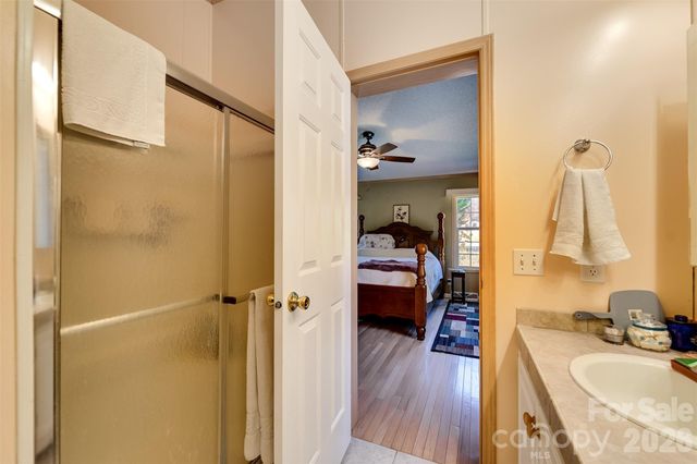 7581 Hwy 441 Highway S, Sylva, NC 28779