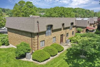 625 Country Club Drive, E4, Newark, OH 43055
