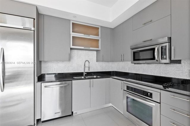 60 SW 13th Street 3800, Miami, FL 33130