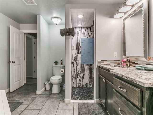 4500 Valley View Lane, Edmond, OK 73034