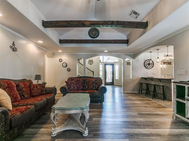 4500 Valley View Lane, Edmond, OK 73034