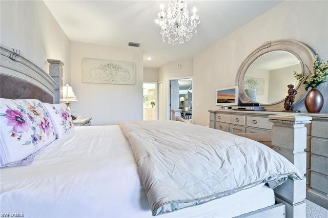 6065 Pinnacle LN 1001, Naples, FL 34110