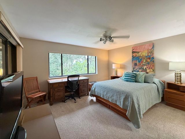 337 Oak Harbour Drive, Juno Beach, FL 33408