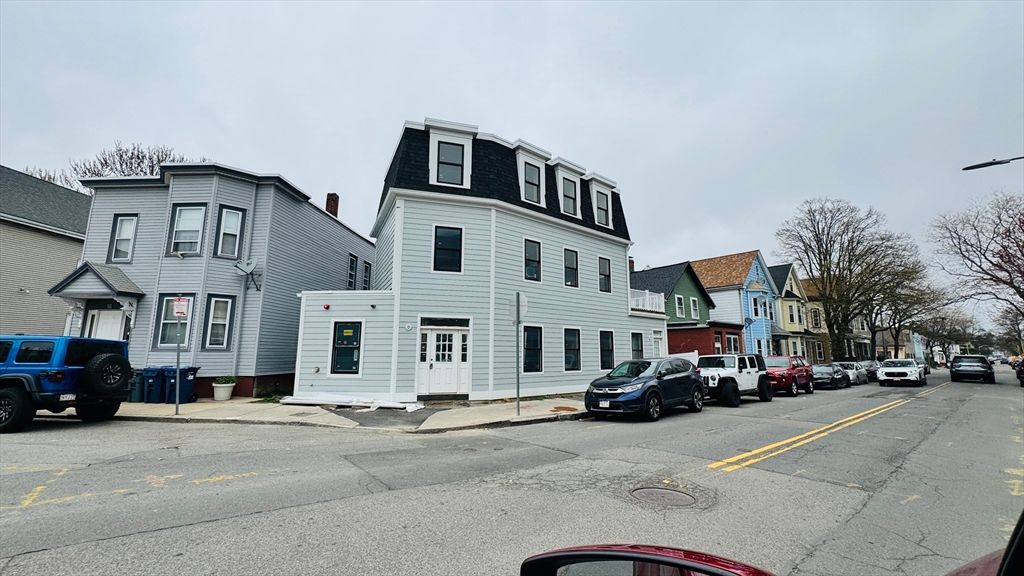 804-806 Saratoga 1, Boston, MA 02128