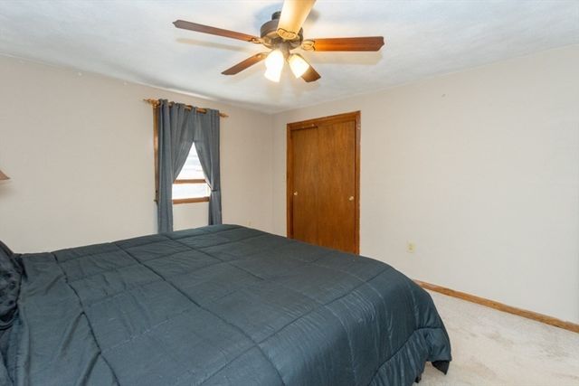 12 Ridgeway Ave, Billerica, MA 01821