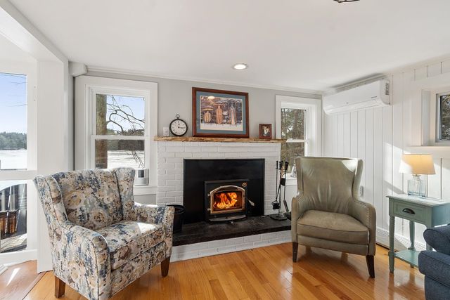 9 Casey Road, East Kingston, NH 03827