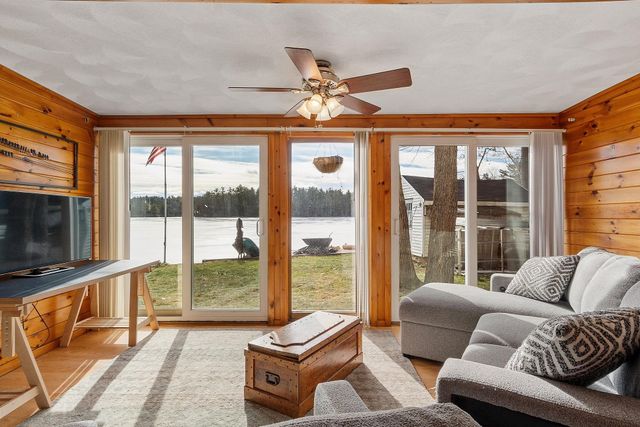 9 Casey Road, East Kingston, NH 03827