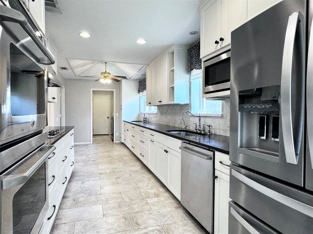 3801 Grifbrick Drive, Plano, TX 75075