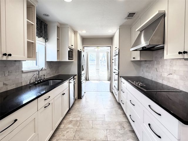 3801 Grifbrick Drive, Plano, TX 75075