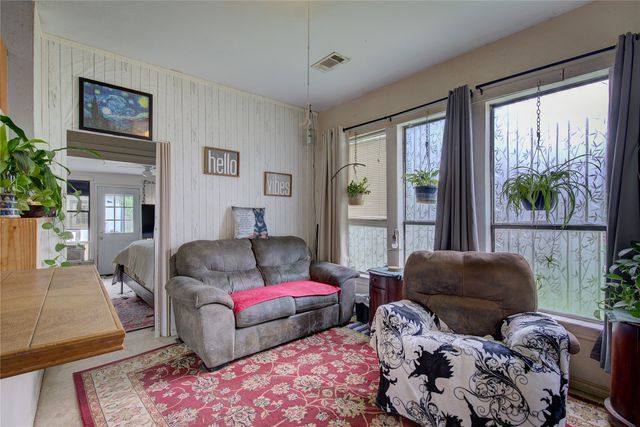 1118 Clinton Street, Garland, TX 75040