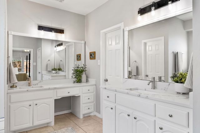 7709 Stonehaven Lane, Rowlett, TX 75089