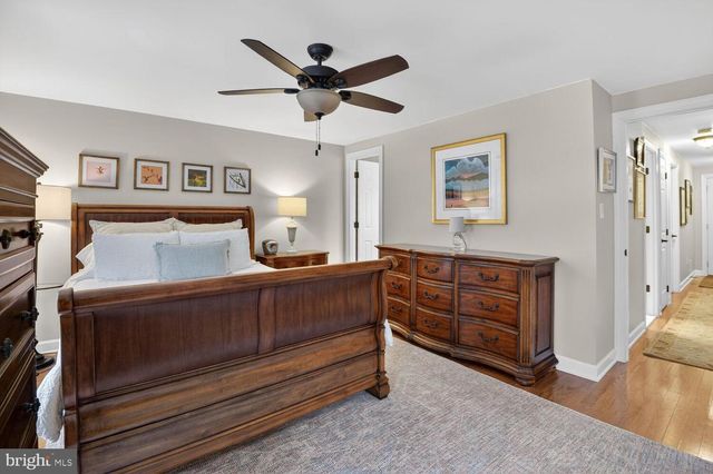 2121D N MONROE ST, Arlington, VA 22207