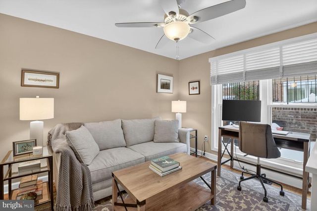 2121D N MONROE ST, Arlington, VA 22207