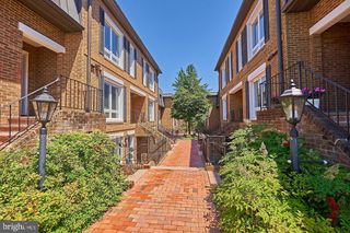 2121D N MONROE ST, Arlington, VA 22207