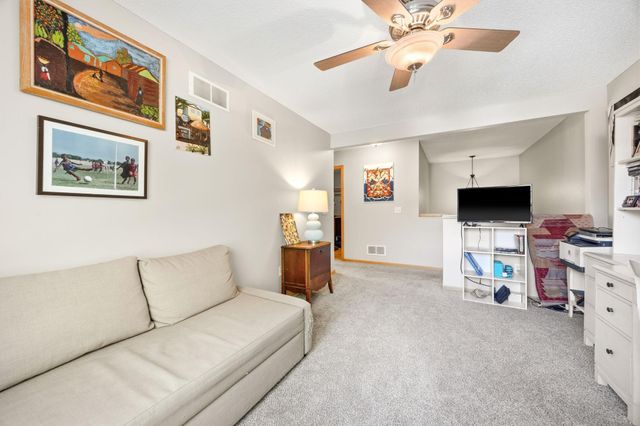 3425 Hazel Trail D, Woodbury, MN 55129