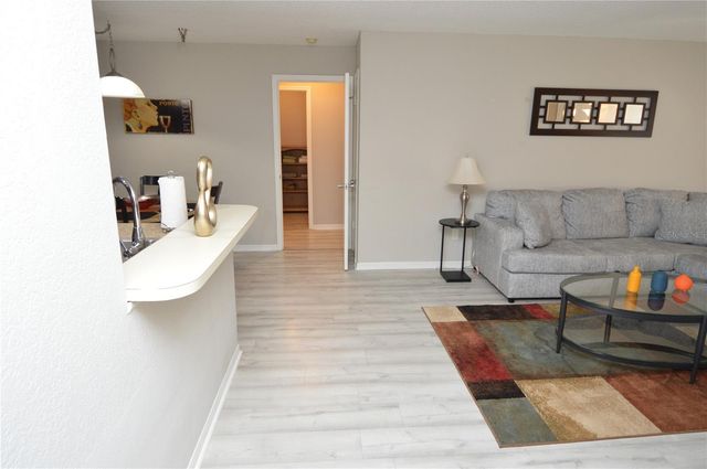 10265 GANDY BOULEVARD N 1711, St Petersburg, FL 33702