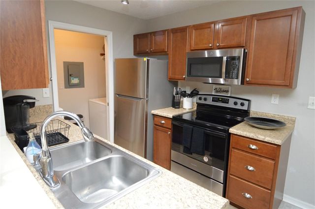 10265 GANDY BOULEVARD N 1711, St Petersburg, FL 33702