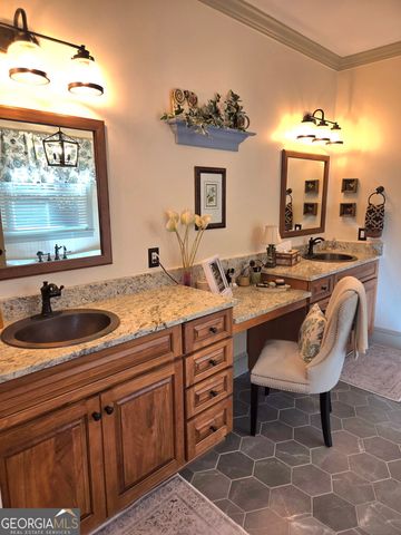 265 Deerhill Drive, Bogart, GA 30622