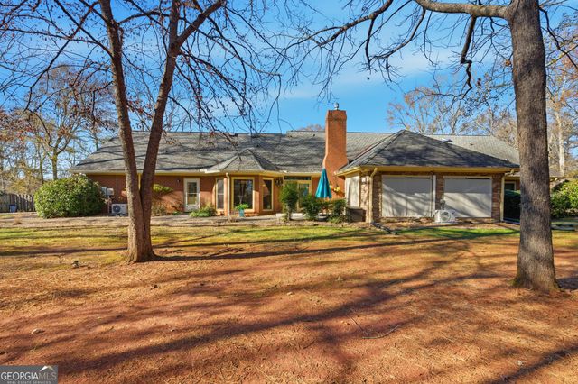 265 Deerhill Drive, Bogart, GA 30622