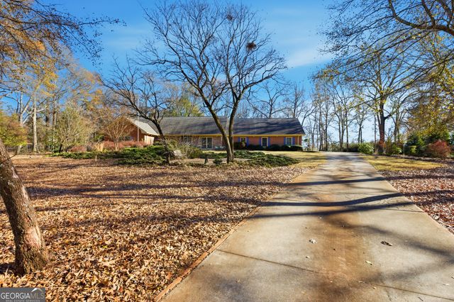 265 Deerhill Drive, Bogart, GA 30622
