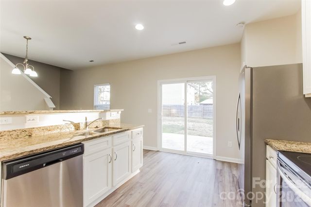6611 Ware Road, Charlotte, NC 28212