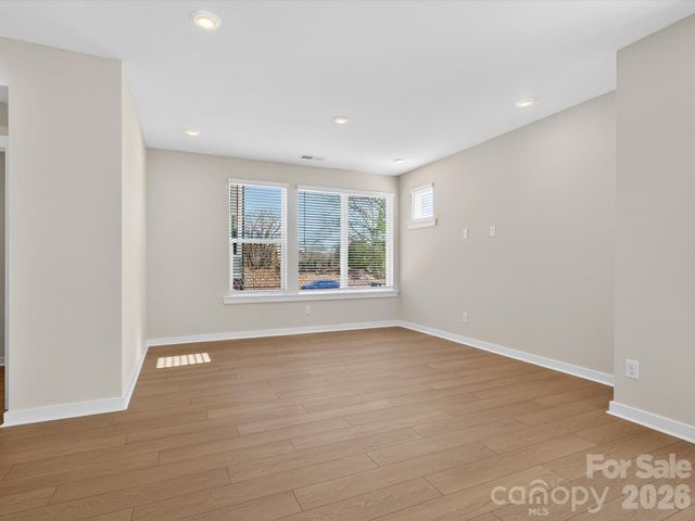 1523 Lithium Lane, Charlotte, NC 28211