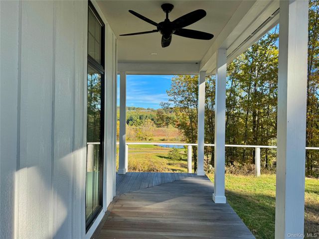 720 Sunny Hill Road, Greenville, NY 12083