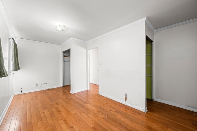 969 Berkley Street, Carpentersville, IL 60110