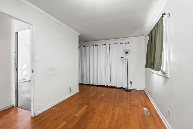 969 Berkley Street, Carpentersville, IL 60110