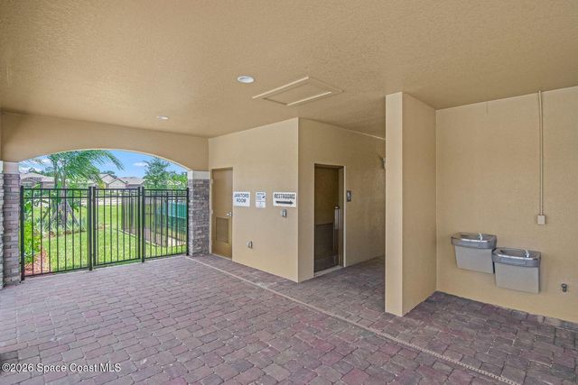 514 Old Country E, Palm Bay, FL 32909