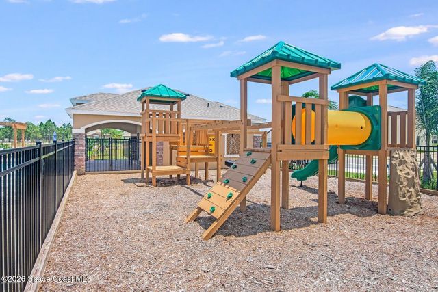 514 Old Country E, Palm Bay, FL 32909