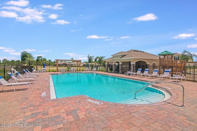 514 Old Country E, Palm Bay, FL 32909