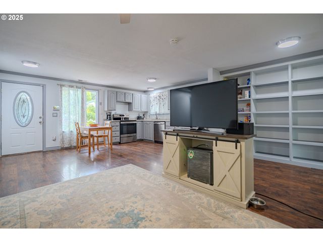 14409 Ne 91ST St, Vancouver, WA 98682