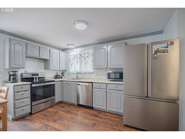 14409 Ne 91ST St, Vancouver, WA 98682