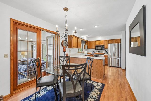 720 E Holly Road, Beloit, WI 53511