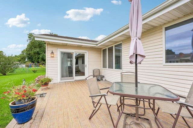 720 E Holly Road, Beloit, WI 53511